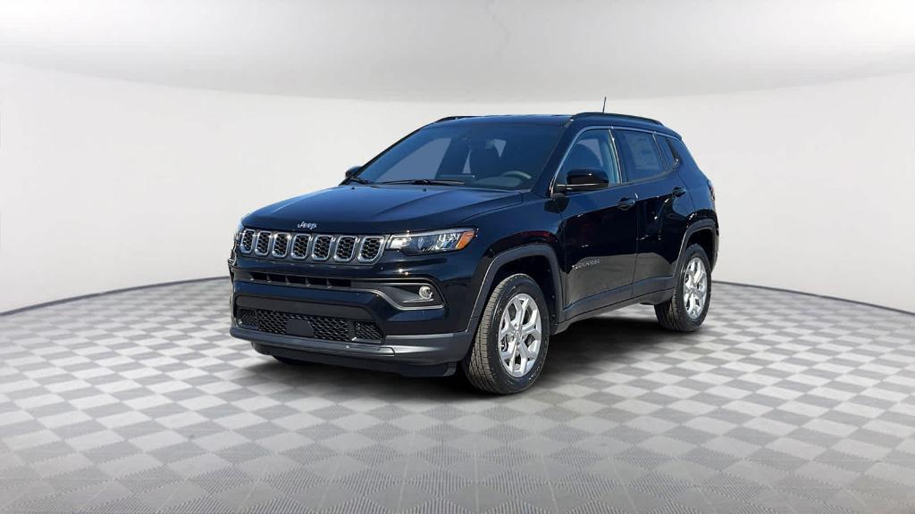 new 2024 Jeep Compass car, priced at $28,500