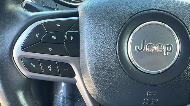 used 2019 Jeep Cherokee car, priced at $13,980