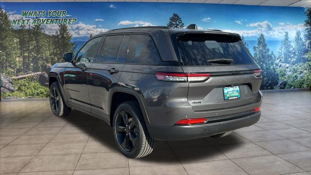 new 2025 Jeep Grand Cherokee car, priced at $44,000