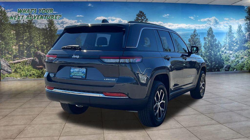 new 2025 Jeep Grand Cherokee car, priced at $44,164