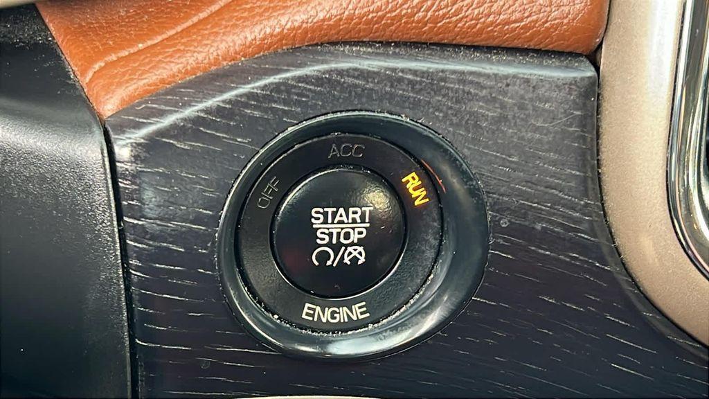 used 2015 Jeep Grand Cherokee car, priced at $19,980