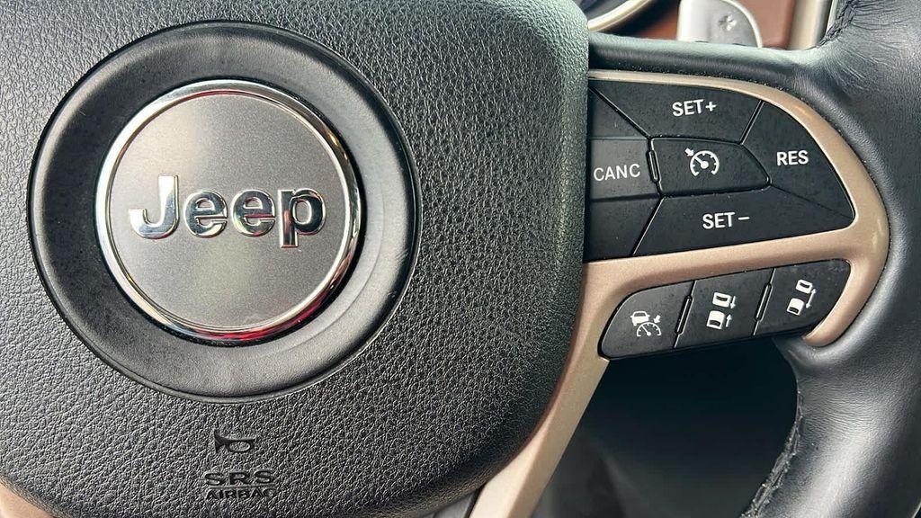 used 2015 Jeep Grand Cherokee car, priced at $19,980