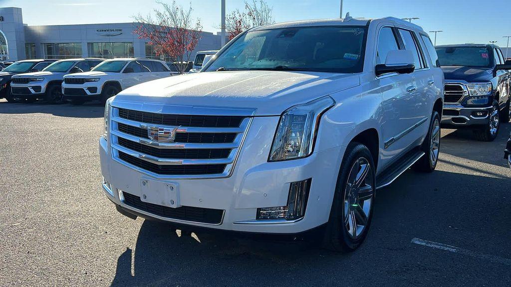 used 2020 Cadillac Escalade car, priced at $40,980