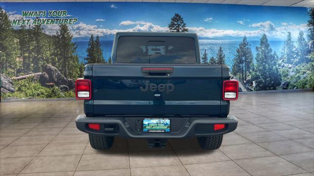new 2025 Jeep Gladiator car, priced at $43,200