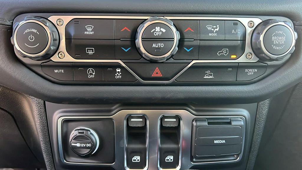 new 2026 Jeep Wrangler car, priced at $48,041