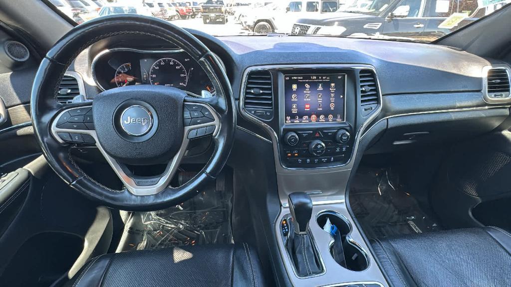 used 2017 Jeep Grand Cherokee car, priced at $22,980