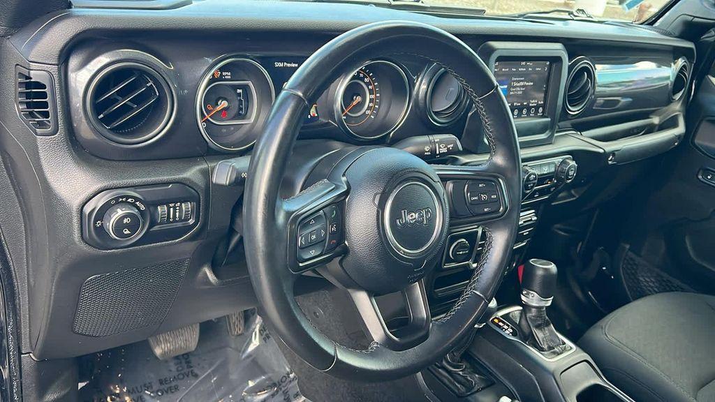 used 2022 Jeep Gladiator car, priced at $34,980