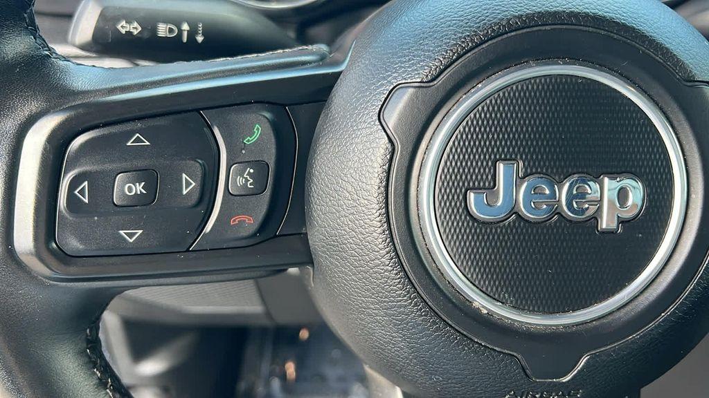 used 2022 Jeep Gladiator car, priced at $34,980