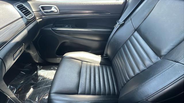 used 2021 Jeep Grand Cherokee car, priced at $38,980