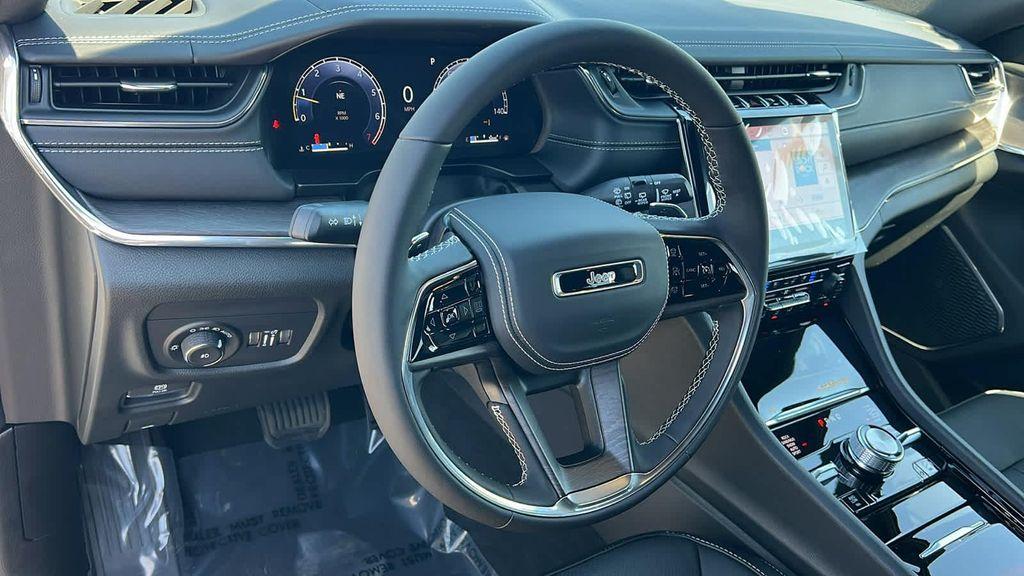 new 2025 Jeep Grand Cherokee L car, priced at $54,800