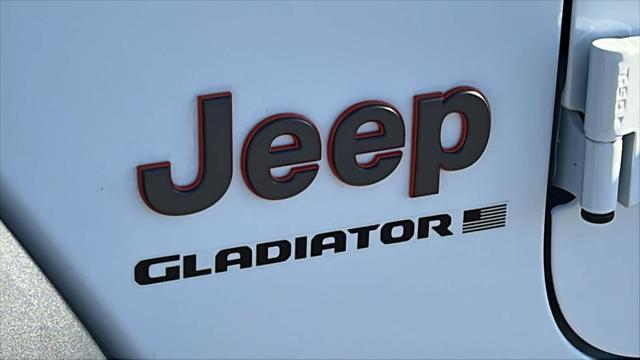 new 2025 Jeep Gladiator car, priced at $54,480