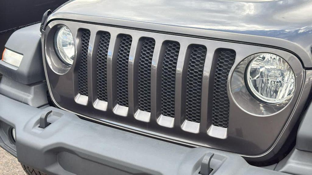 used 2021 Jeep Wrangler Unlimited car, priced at $34,980