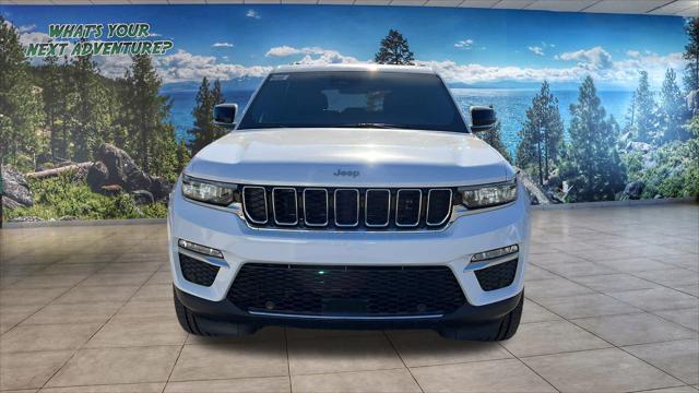 new 2025 Jeep Grand Cherokee car, priced at $52,000