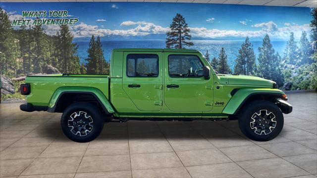 new 2025 Jeep Gladiator car, priced at $47,650
