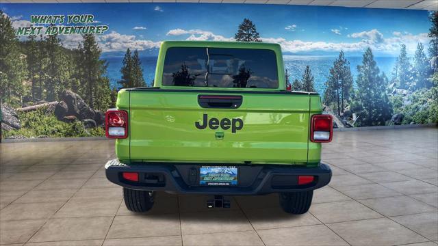 new 2025 Jeep Gladiator car, priced at $47,650