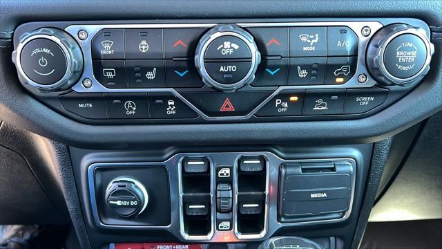 new 2025 Jeep Gladiator car, priced at $54,750