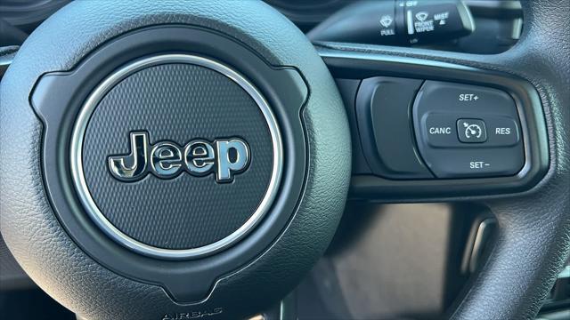 new 2025 Jeep Gladiator car, priced at $42,500