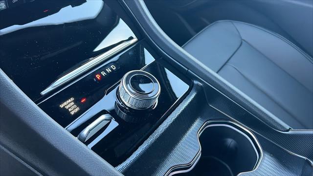 new 2025 Jeep Grand Cherokee car, priced at $49,000