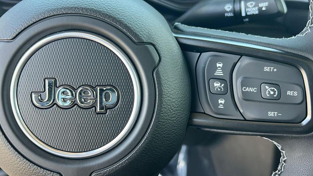 new 2025 Jeep Gladiator car, priced at $67,980