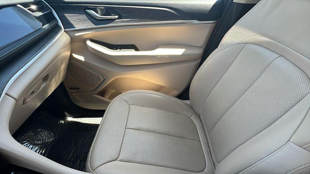 used 2022 Jeep Grand Cherokee L car, priced at $32,980