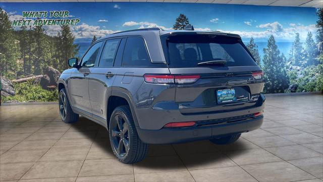 new 2025 Jeep Grand Cherokee car, priced at $51,000