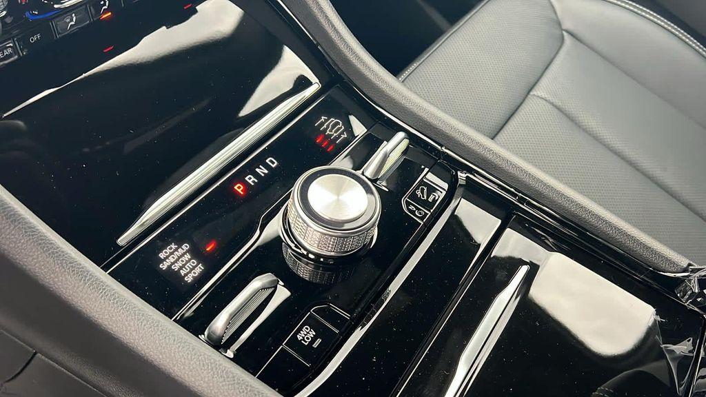 new 2025 Jeep Grand Cherokee L car, priced at $53,459