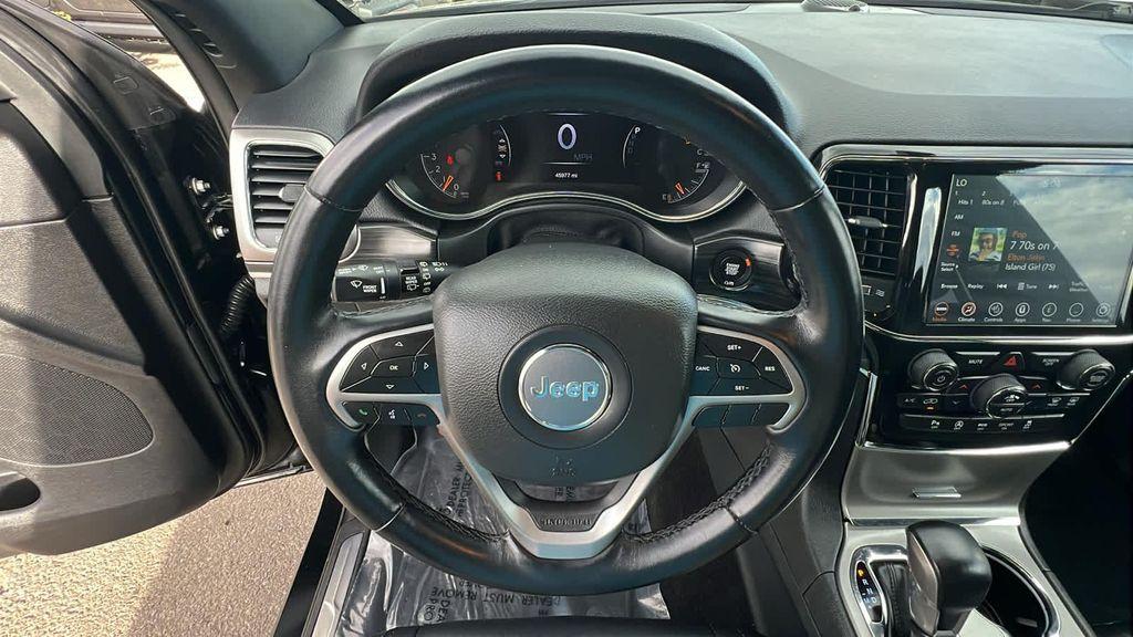 used 2022 Jeep Grand Cherokee car, priced at $27,980