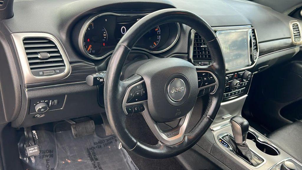 used 2022 Jeep Grand Cherokee car, priced at $27,980
