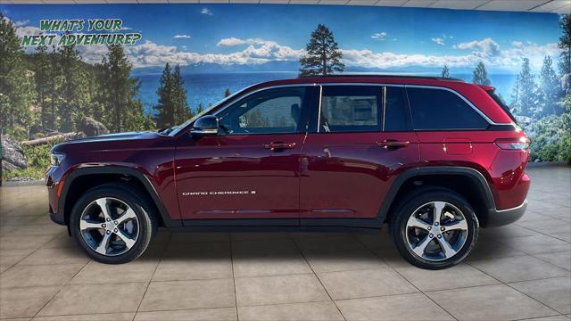 new 2025 Jeep Grand Cherokee car, priced at $52,500