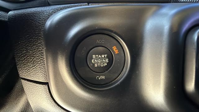 used 2019 Jeep Wrangler Unlimited car, priced at $35,980