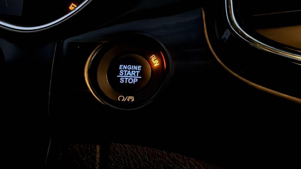 used 2020 Jeep Grand Cherokee car, priced at $18,980