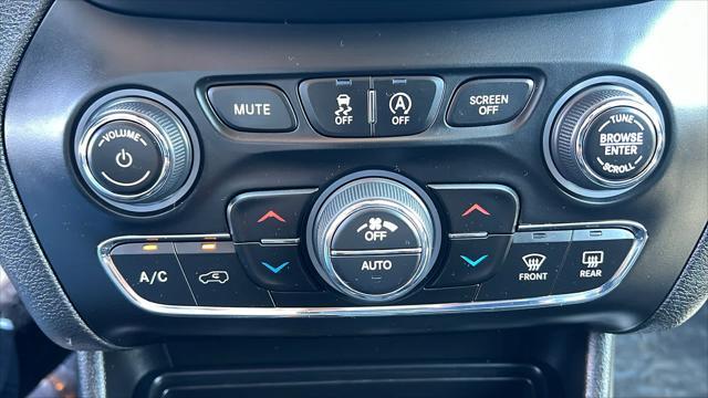 used 2021 Jeep Cherokee car, priced at $21,980