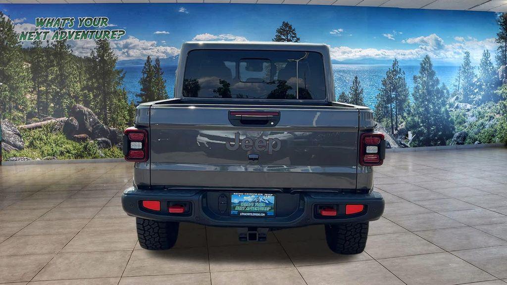 new 2025 Jeep Gladiator car, priced at $49,914