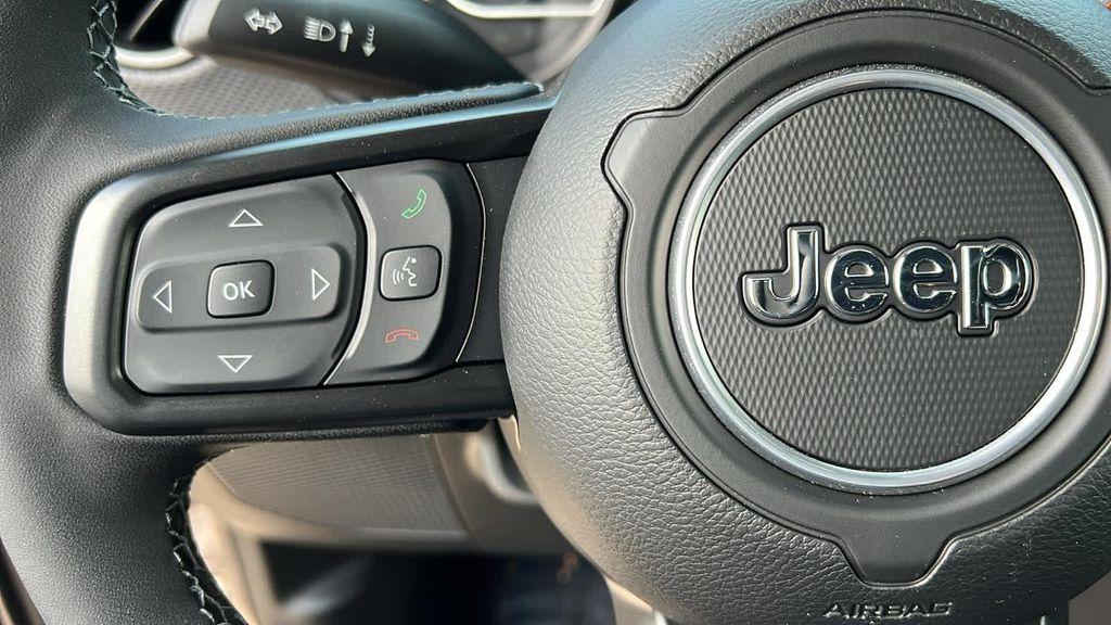 new 2025 Jeep Gladiator car, priced at $49,914