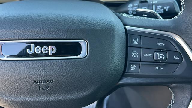 new 2025 Jeep Grand Cherokee L car, priced at $40,000