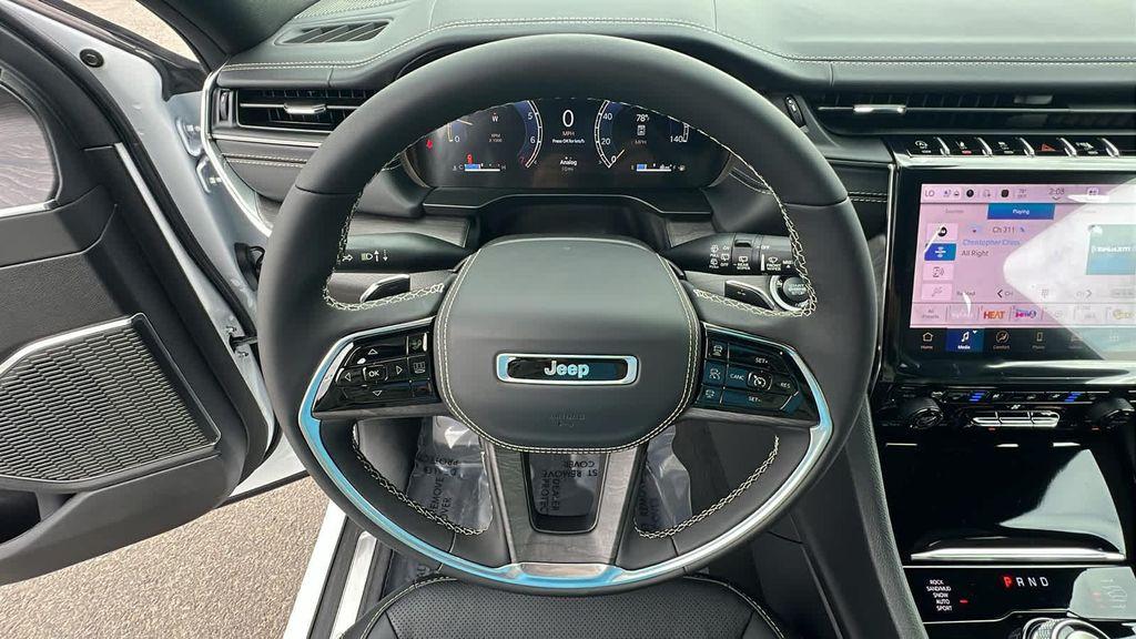 new 2025 Jeep Grand Cherokee L car, priced at $52,923