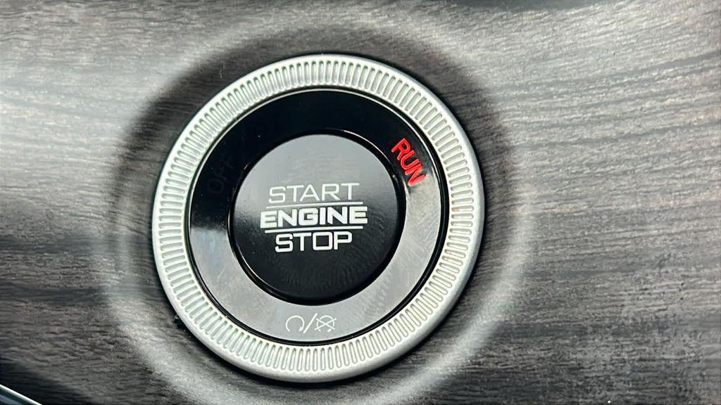 used 2025 Jeep Grand Cherokee L car, priced at $55,980