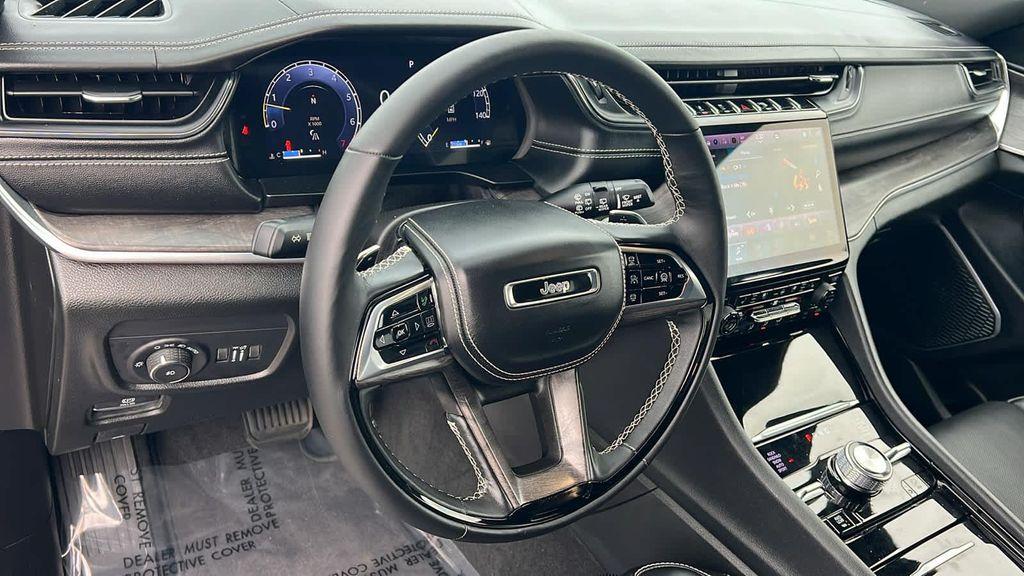 used 2025 Jeep Grand Cherokee L car, priced at $55,980