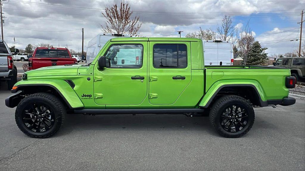 new 2025 Jeep Gladiator car, priced at $42,000