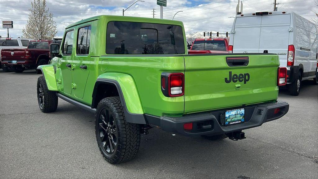 new 2025 Jeep Gladiator car, priced at $42,000