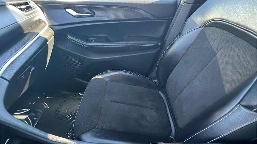 used 2023 Jeep Grand Cherokee L car, priced at $25,280