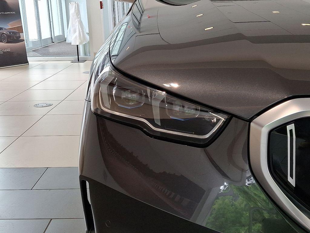 used 2025 BMW 540 car, priced at $57,000