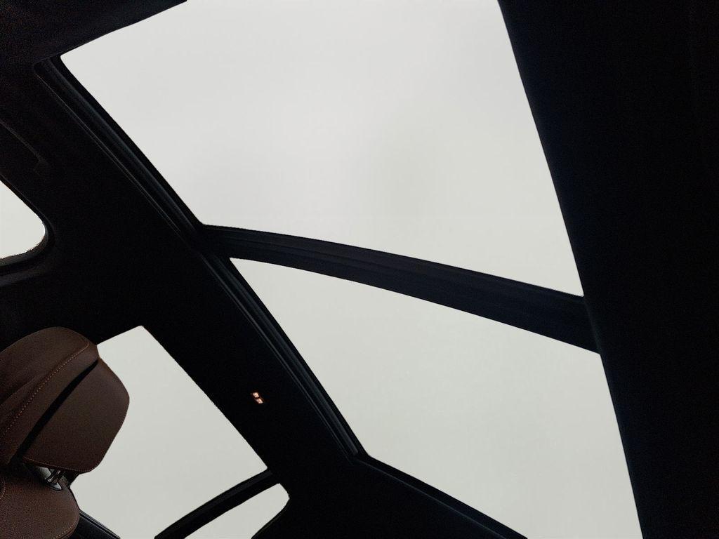 new 2026 BMW X7 car, priced at $101,130