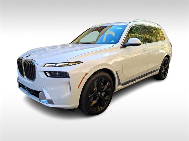 new 2025 BMW X7 car, priced at $91,725