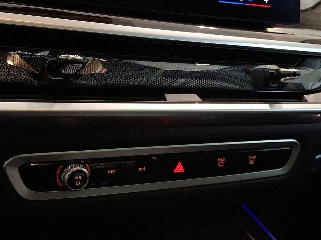 used 2025 BMW X7 car, priced at $77,000