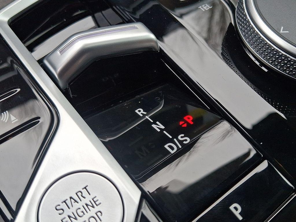 new 2026 BMW X7 car, priced at $95,715