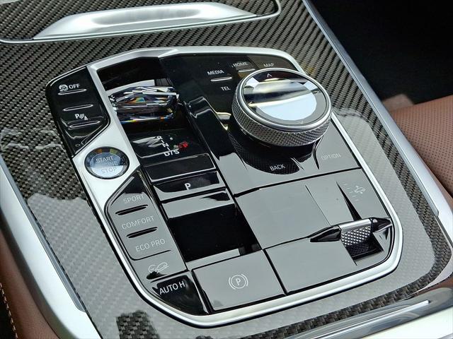 new 2026 BMW X7 car, priced at $126,525