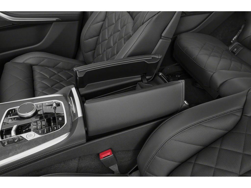 new 2026 BMW X7 car, priced at $93,965