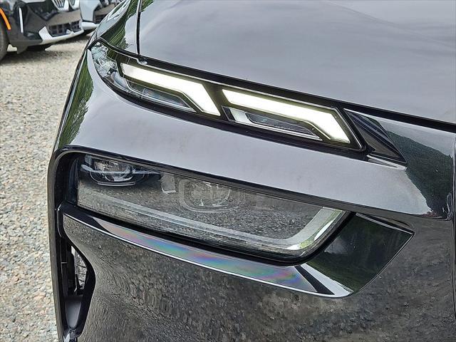 used 2025 BMW X7 car, priced at $76,500
