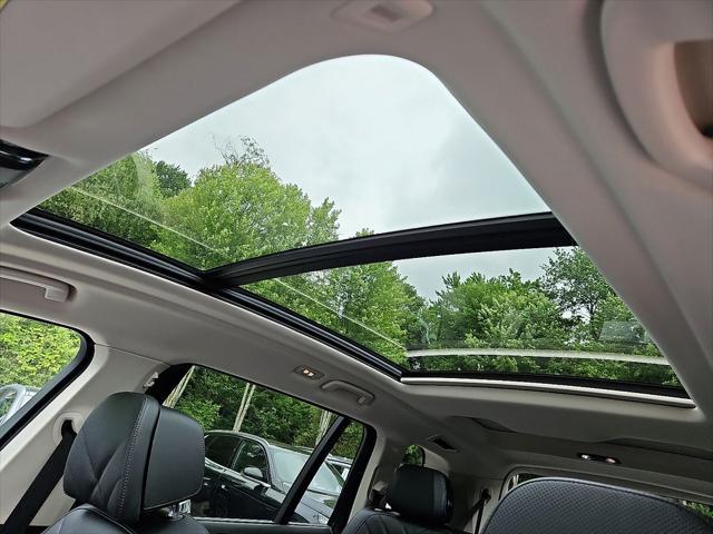 used 2025 BMW X7 car, priced at $76,500
